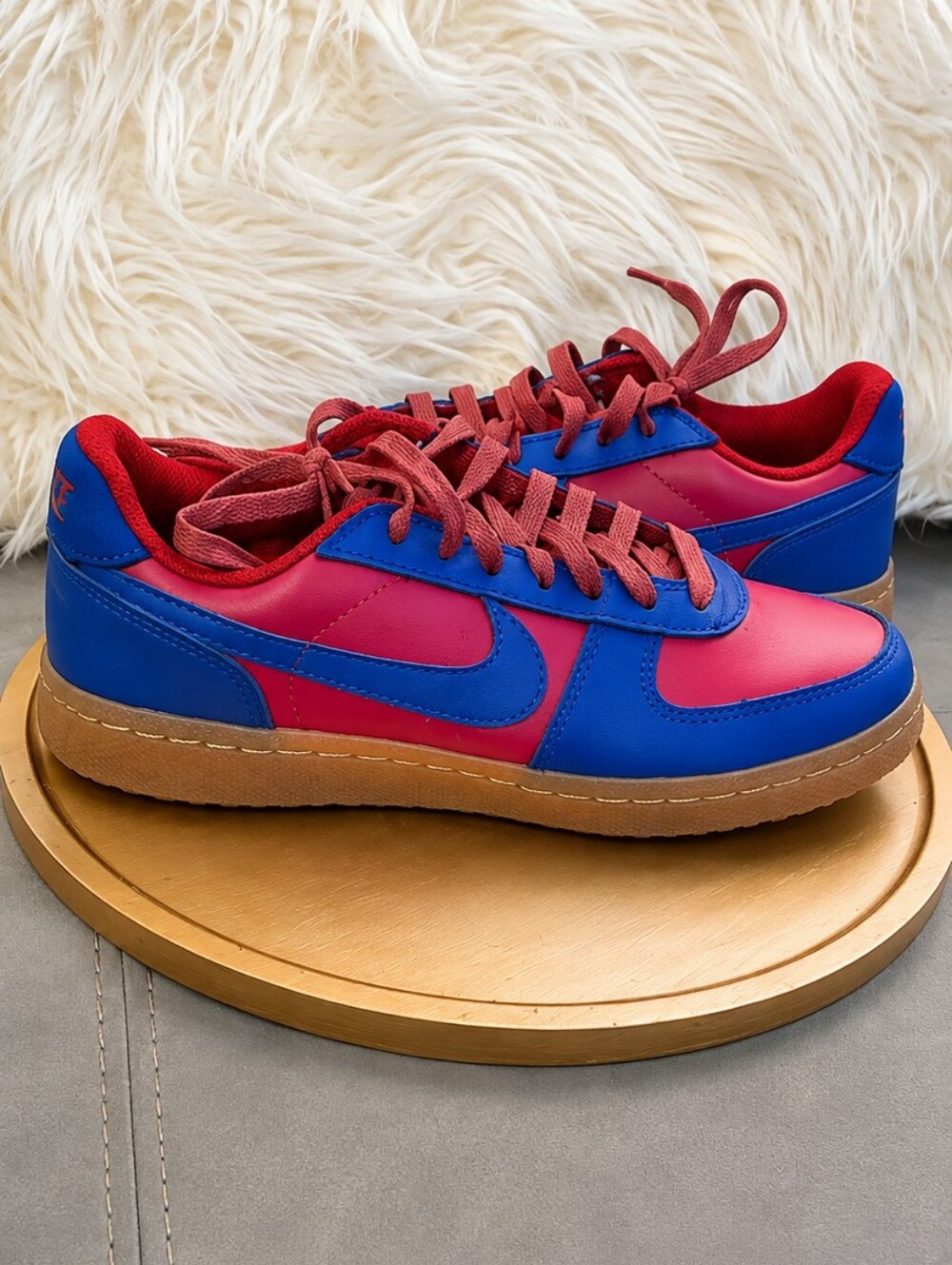 Nike Field General Low-Top Sneakers Burgundy & Royal Blue Fits Women Sz 7 / 7.5